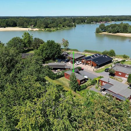 Gezellig Chalet Met 2 Slaapkamers En Zicht Op Het Water Erm Екстер'єр фото