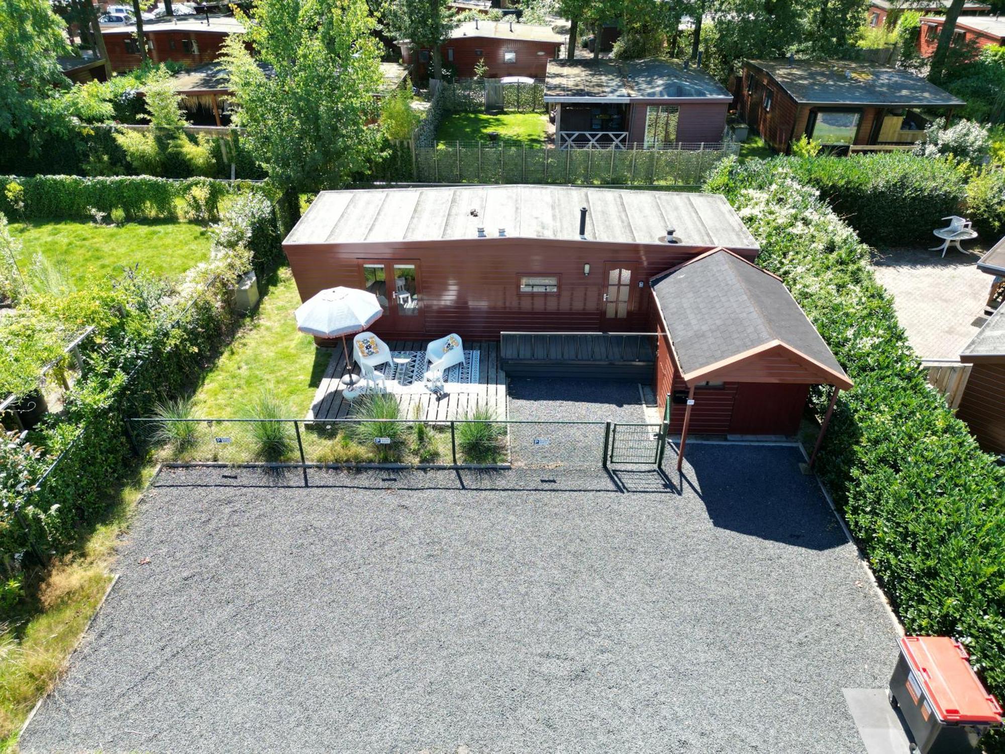 Gezellig Chalet Met 2 Slaapkamers En Zicht Op Het Water Erm Екстер'єр фото